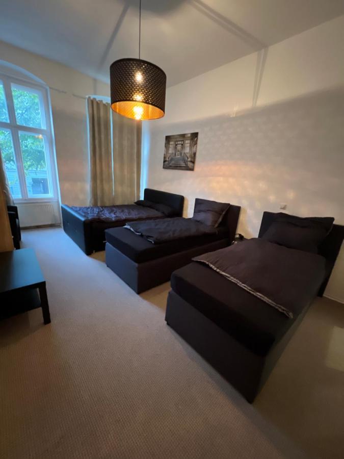 Apartment Fuer Familien, Freunde Oder Groessere Gruppen Bis Zu 8 Personen In Der Naehe Des Berliner Hauptbahnhofs ภายนอก รูปภาพ